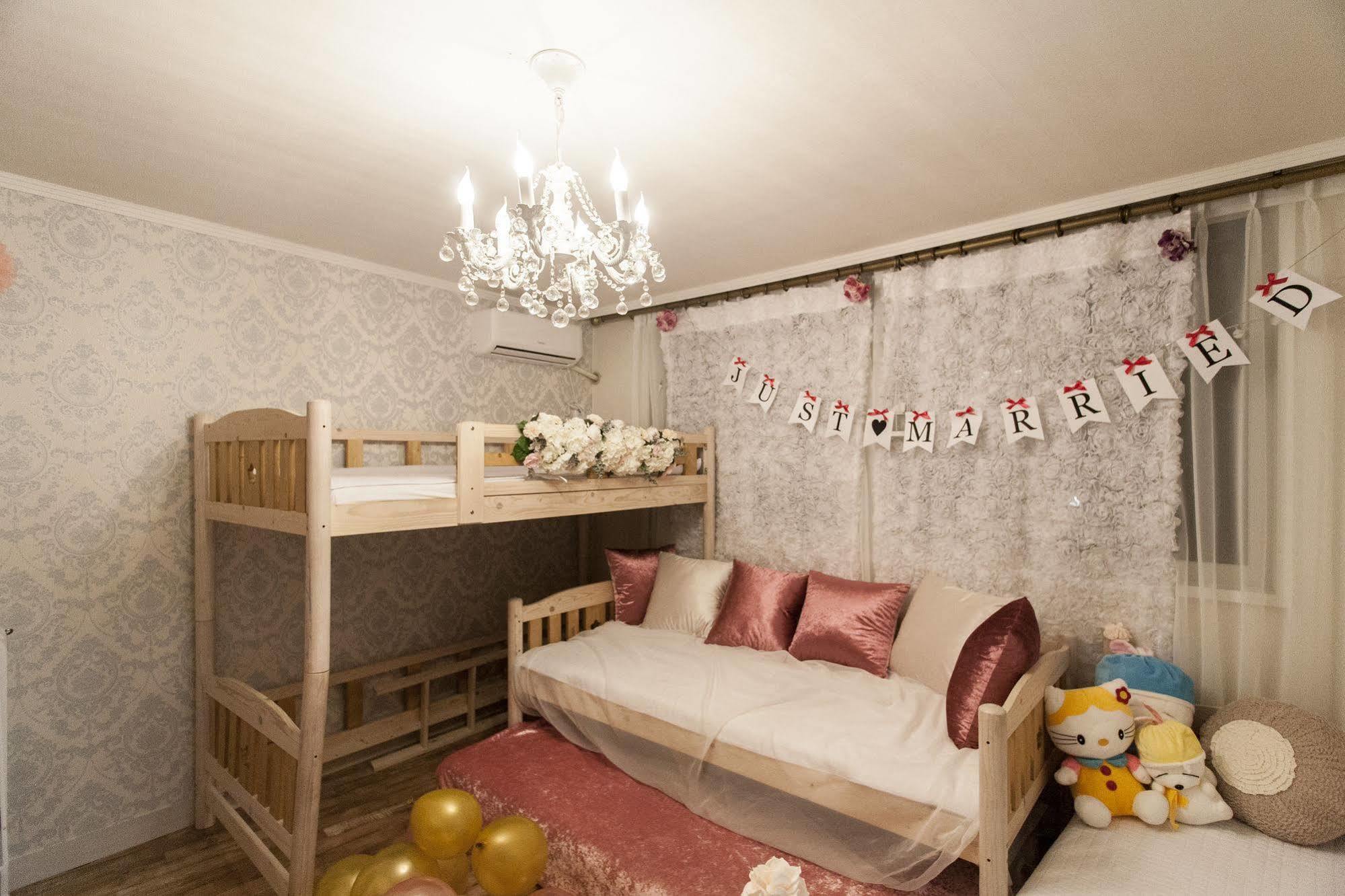Хостел Unni House Сеул Экстерьер фото