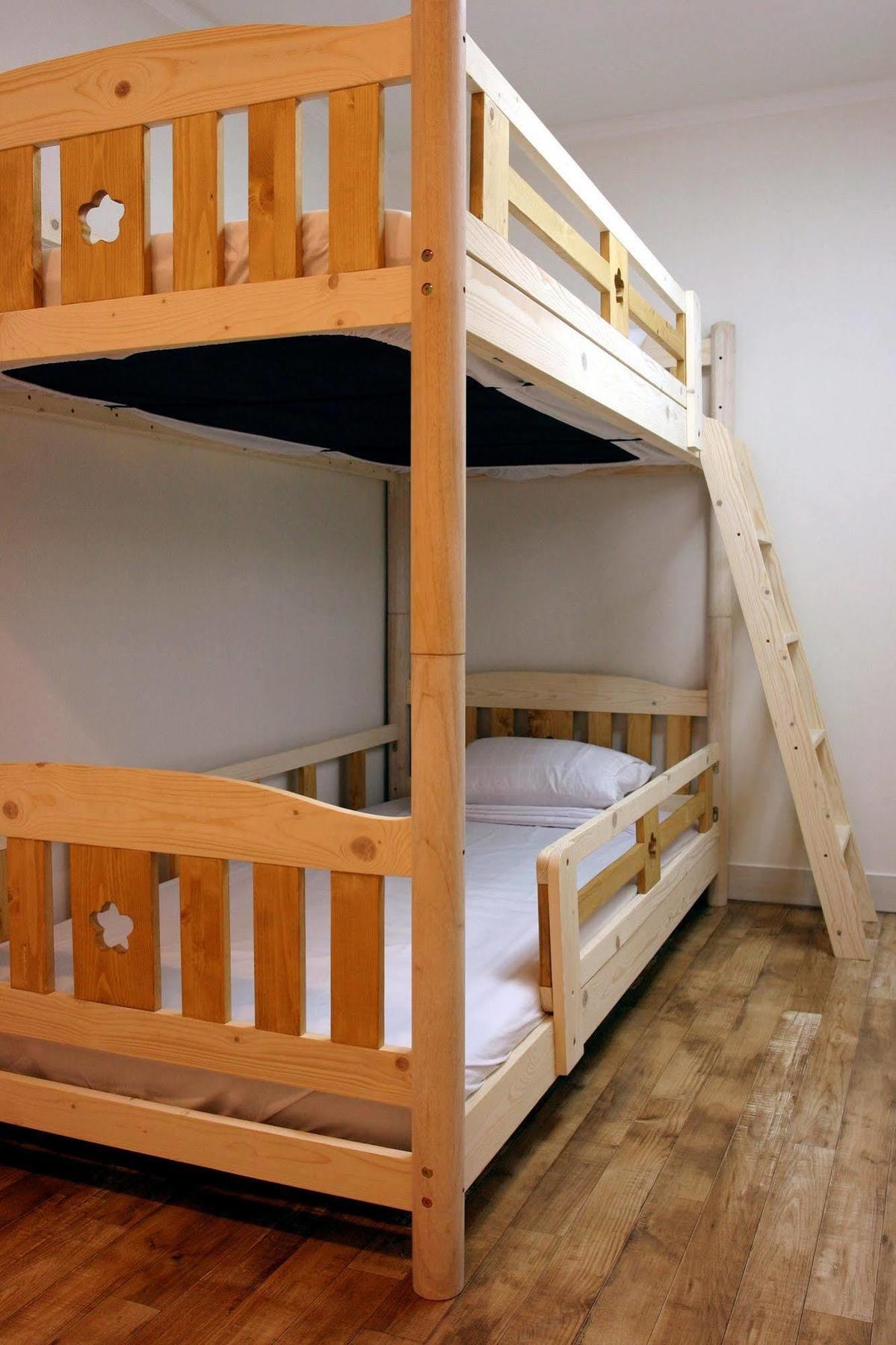 Хостел Unni House Сеул Экстерьер фото